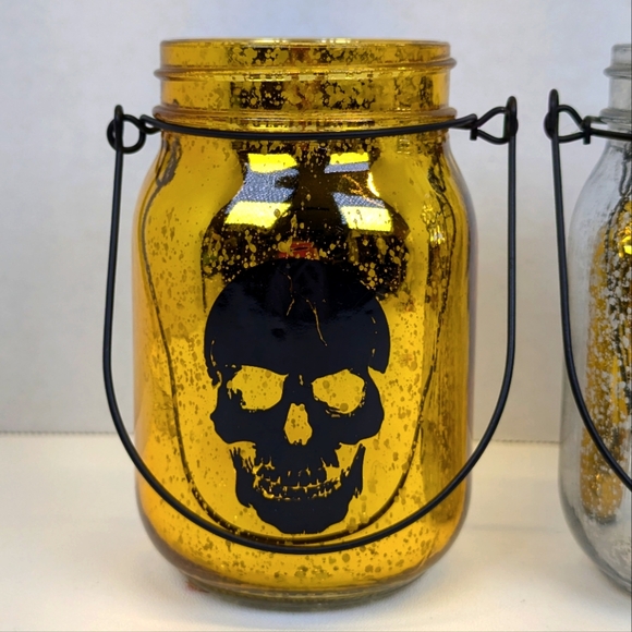 🎃 Skull Decorated Mason Jars Painted Gold & Silver with Rotating Handles Empty - Picture 2 of 5